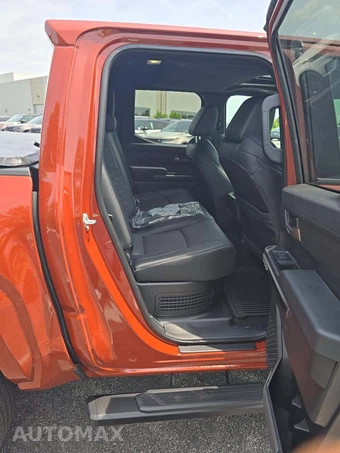 2025 Toyota Tacoma i-FORCE MAX TRD Sport Crew Cab Medium Bed - miniatura 13