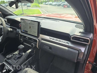 2025 Toyota Tacoma i-FORCE MAX TRD Sport Crew Cab Medium Bed - miniatura 16