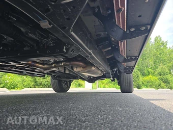 2025 Toyota Tacoma i-FORCE MAX TRD Sport Crew Cab Medium Bed - miniatura 4
