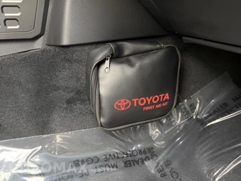 2025 Toyota Tacoma i-FORCE MAX TRD Sport Crew Cab Medium Bed - miniatura 31