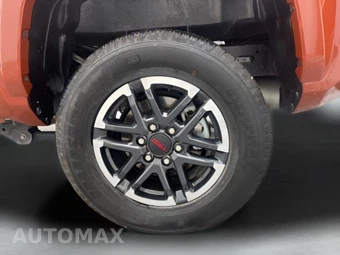 2025 Toyota Tacoma i-FORCE MAX TRD Sport Crew Cab Medium Bed - miniatura 34
