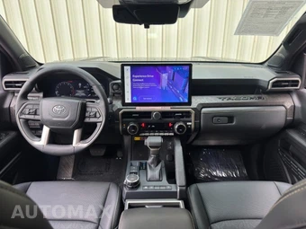 2025 Toyota Tacoma Limited Crew Cab Medium Bed - miniatura 11