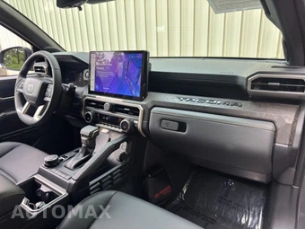 2025 Toyota Tacoma Limited Crew Cab Medium Bed - miniatura 13