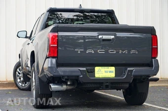 2025 Toyota Tacoma Limited Crew Cab Medium Bed - miniatura 4