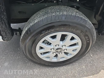 2025 Toyota Tacoma SR Crew Cab Medium Bed - miniatura 10