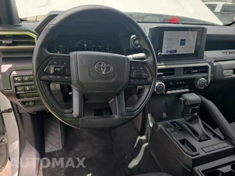 2025 Toyota Tacoma SR Crew Cab Medium Bed - miniatura 14