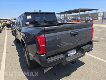 2025 Toyota Tacoma SR Crew Cab Medium Bed - miniatura 6