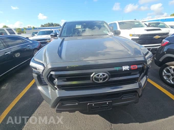 2025 Toyota Tacoma SR Crew Cab Medium Bed - miniatura 2