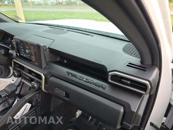 2025 Toyota Tacoma SR Crew Cab Medium Bed - miniatura 19