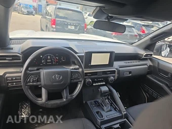 2025 Toyota Tacoma SR Crew Cab Medium Bed - miniatura 14