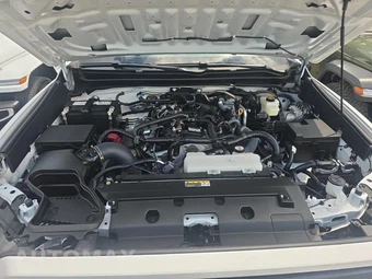 2025 Toyota Tacoma SR Crew Cab Medium Bed - miniatura 18