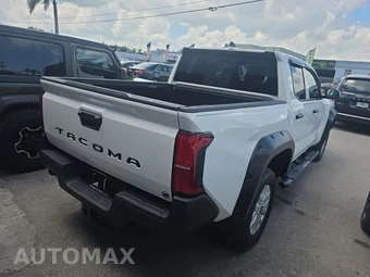 2025 Toyota Tacoma SR Crew Cab Medium Bed - miniatura 4