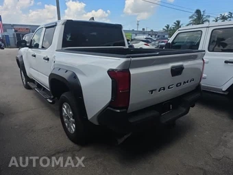 2025 Toyota Tacoma SR Crew Cab Medium Bed - miniatura 6
