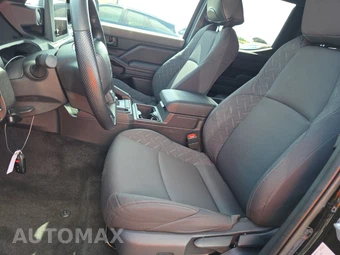 2025 Toyota Tacoma SR Crew Cab Medium Bed - miniatura 7