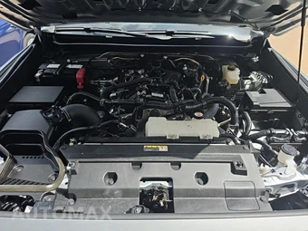 2025 Toyota Tacoma SR Crew Cab Medium Bed - miniatura 12