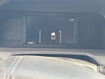 2025 Toyota Tacoma SR Regular Cab Long Bed - miniatura 12