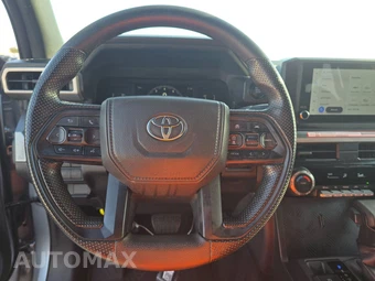2025 Toyota Tacoma SR5 Crew Cab Long Bed – miniatura 10