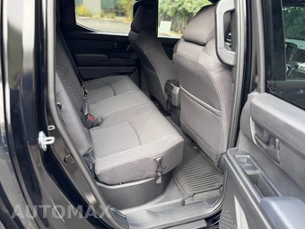 2025 Toyota Tacoma SR5 Crew Cab Long Bed - miniatura 13