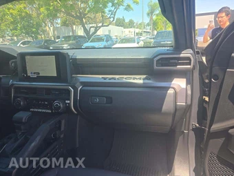 2025 Toyota Tacoma SR5 Crew Cab Long Bed - miniatura 19