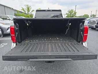 2025 Toyota Tacoma SR5 Crew Cab Long Bed - miniatura 14