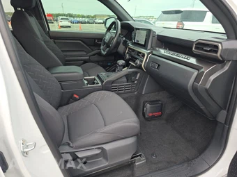 2025 Toyota Tacoma SR5 Crew Cab Long Bed - miniatura 8