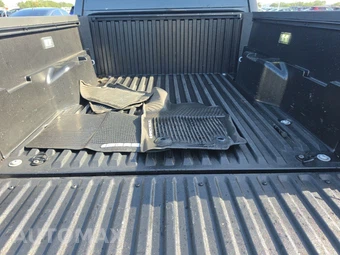 2025 Toyota Tacoma SR5 Crew Cab Medium Bed - miniatura 16