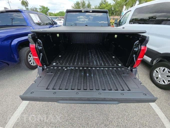 2025 Toyota Tacoma SR5 Crew Cab Medium Bed - miniatura 14