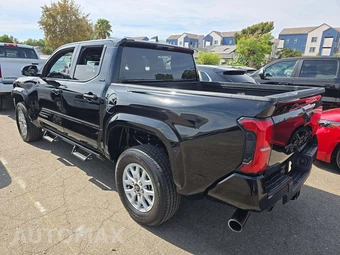 2025 Toyota Tacoma SR5 Crew Cab Medium Bed - miniatura 2