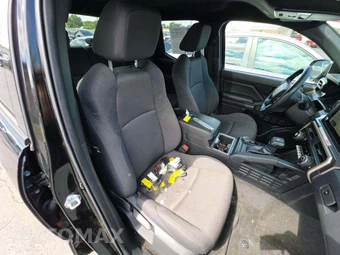 2025 Toyota Tacoma SR5 Crew Cab Medium Bed - miniatura 18