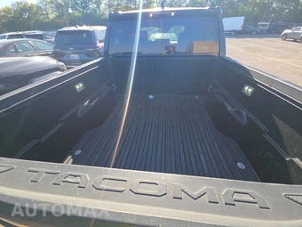 2025 Toyota Tacoma SR5 Crew Cab Medium Bed - miniatura 23
