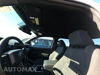 2025 Toyota Tacoma SR5 Crew Cab Medium Bed - miniatura 20