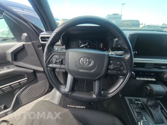 2025 Toyota Tacoma SR5 Crew Cab Medium Bed - miniatura 10
