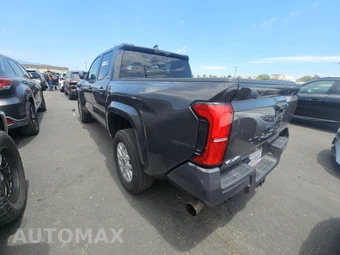2025 Toyota Tacoma SR5 Crew Cab Medium Bed - miniatura 6