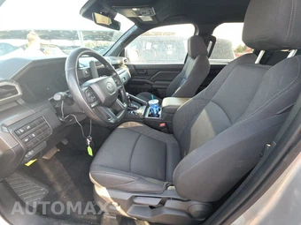 2025 Toyota Tacoma SR5 Crew Cab Medium Bed - miniatura 13