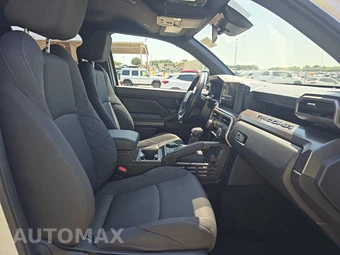2025 Toyota Tacoma SR5 Crew Cab Medium Bed - miniatura 14