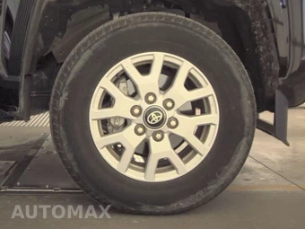 2025 Toyota Tacoma SR5 Crew Cab Medium Bed - miniatura 10