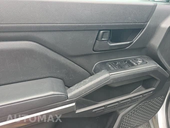 2025 Toyota Tacoma SR5 Crew Cab Medium Bed - miniatura 15
