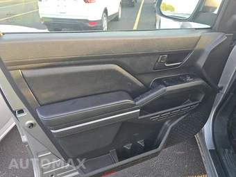 2025 Toyota Tacoma SR5 Crew Cab Medium Bed - miniatura 9