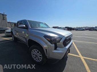 2025 Toyota Tacoma SR5 Crew Cab Medium Bed - miniatura 3
