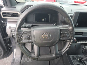 2025 Toyota Tacoma SR5 Crew Cab Medium Bed - miniatura 10
