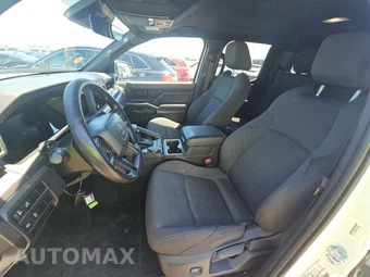 2025 Toyota Tacoma SR5 Crew Cab Medium Bed - miniatura 7