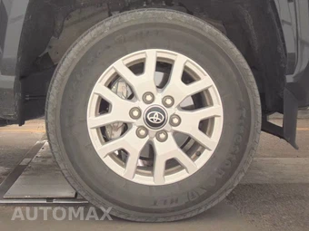 2025 Toyota Tacoma SR5 Crew Cab Medium Bed - miniatura 10