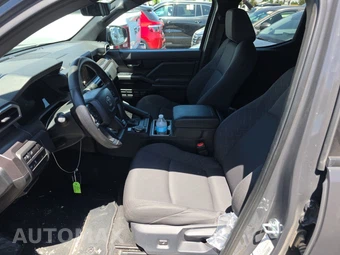 2025 Toyota Tacoma SR5 Crew Cab Medium Bed - miniatura 13