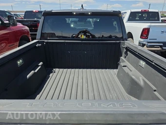 2025 Toyota Tacoma SR5 Crew Cab Medium Bed - miniatura 23