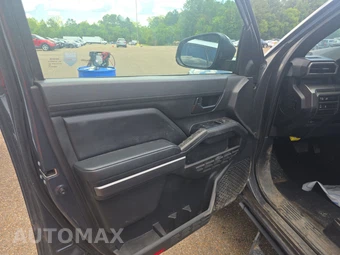 2025 Toyota Tacoma SR5 Crew Cab Medium Bed - miniatura 9