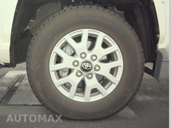 2025 Toyota Tacoma SR5 Crew Cab Medium Bed - miniatura 10
