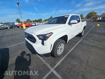 2025 Toyota Tacoma SR5 Crew Cab Medium Bed