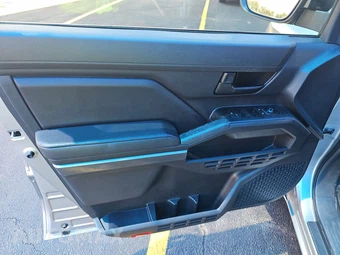 2025 Toyota Tacoma SR5 Crew Cab Medium Bed - miniatura 9