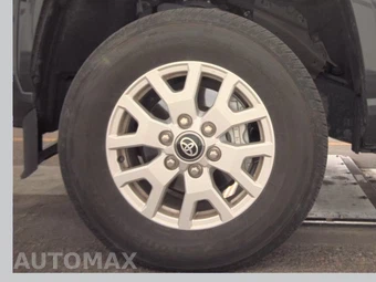 2025 Toyota Tacoma SR5 Crew Cab Medium Bed - miniatura 9