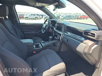 2025 Toyota Tacoma SR5 Crew Cab Medium Bed - miniatura 14